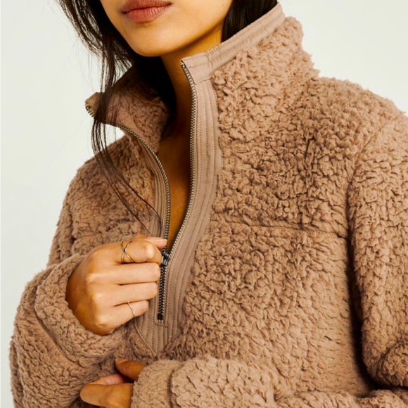 Abercrombie and Fitch Soft A&F Quart Zip Sherpa Pullover Large - Picture 5 of 10